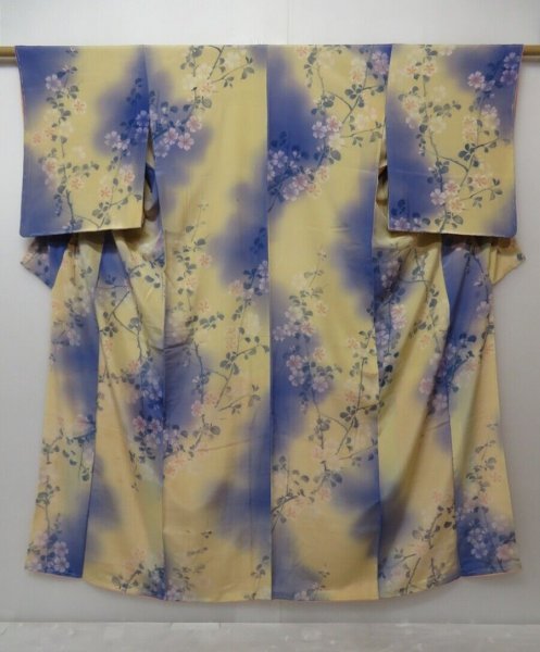 Photo1: 0928T03z560 Vintage Japanese Kimono Silk KOMON Cream-Yellow Sakura (1)