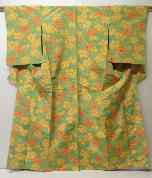 Photo1: 2107T08z820 Vintage Japanese Kimono Silk TSUMUGI Camellia Pea Green (1)