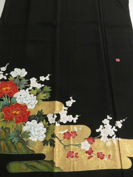 Photo1: 2W02z160 Japanese Kimono Silk Artist work FABRIC Black Peony 44.9" (1)