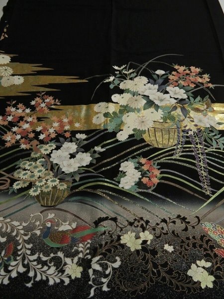 Photo1: 1Q02z160 Japanese Kimono Silk Artist work FABRIC Black Flower arrangement 45.7" (1)