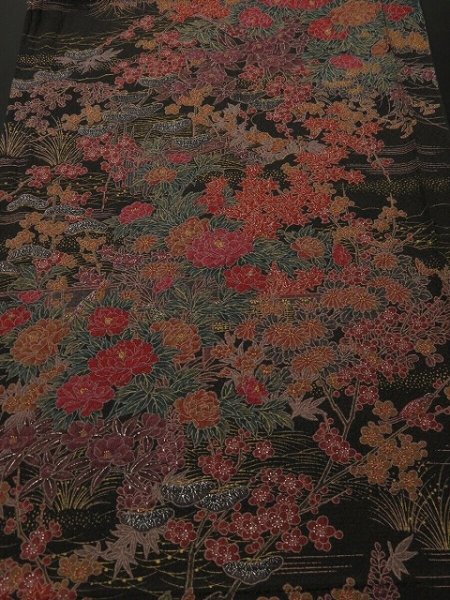 Photo1: 4C01z60 Japanese Kimono Silk  FABRIC Dark brown Flowers 42.5" (1)