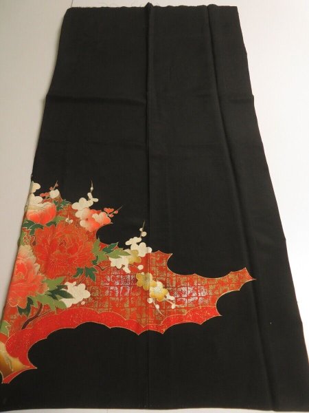 Photo1: 1T03z110 Vintage Japanese Kimono Silk  FABRIC Black Peony 46.5" (1)