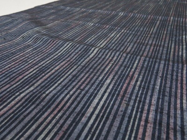 Photo1: 3E02z50  Japanese Kimono Silk  FABRIC Stripe Dark navy 37.8x14.2 (1)