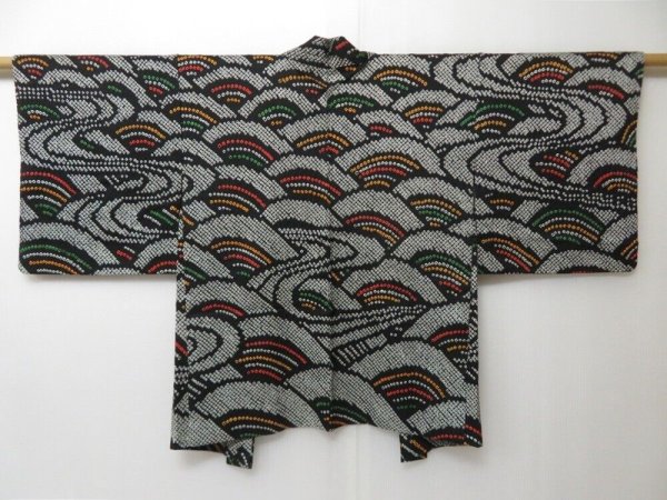 Photo1: 2106T04z530  Japanese Kimono Silk SHIBORI HAORI Wave Black (1)