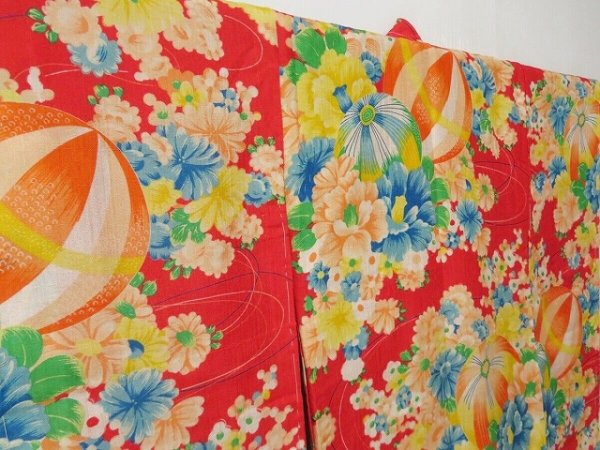 Photo1: 0617N03z240 Antique Japanese Kimono Silk Girl's Red Mari (1)