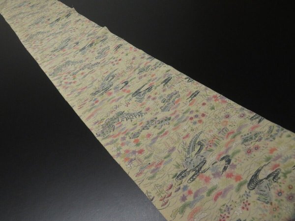 Photo1: 3J08z40 Vintage Japanese Kimono Silk  FABRIC Cream Garden 55.1" (1)