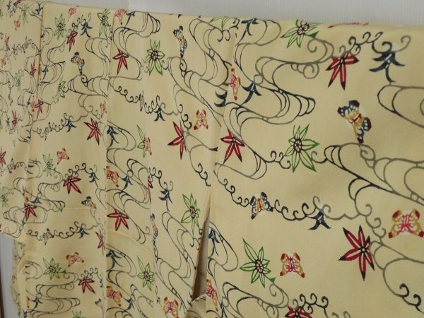 Photo1: 1422i04z860 Vintage Japanese Kimono Silk BINGATA KOMON Light cream Butterfly (1)