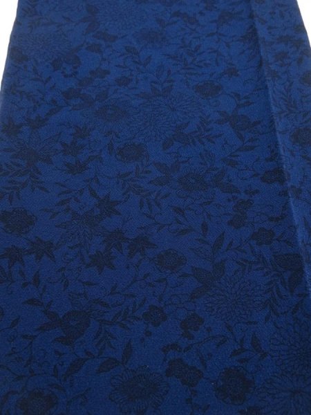 Photo1: 4H06z110  Japanese Kimono Crepe Silk  FABRIC Flowers Indigo 66.1x13.8 (1)