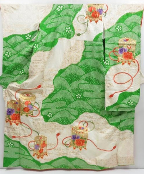 Photo1: 3716T01z1240 Vintage Japanese Kimono Silk FURISODE Shell box Light green (1)