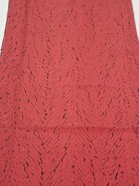 Photo1: 2V04z70  Japanese Kimono Silk  FABRIC Mokume shibori Dull red 48.0x14.0 (1)