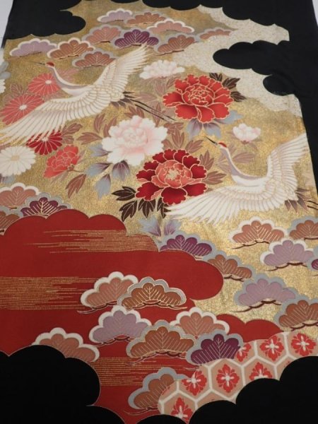 Photo1: 4F03z100  Japanese Kimono Silk  FABRIC Crane, Flowers Black 66.9x14.0 (1)