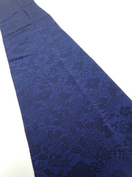 Photo1: 2J10z30  Japanese Kimono Crepe Silk  FABRIC Flowers Indigo 37.0x7.3 (1)