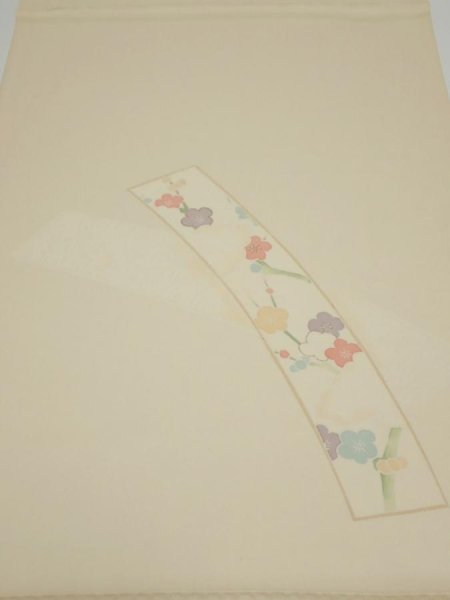 Photo1: 2N02z60  Japanese Kimono Silk  FABRIC Plum blossom Light cream 41.7x14.2 (1)