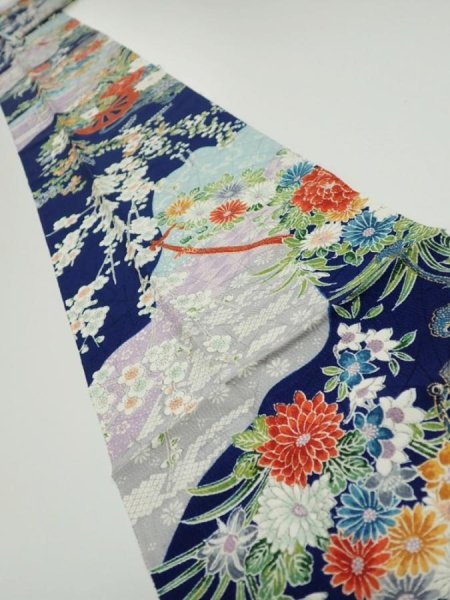 Photo1: 4D09z60  Japanese Kimono Silk  FABRIC Flowers Navy 85.8x7.3 (1)