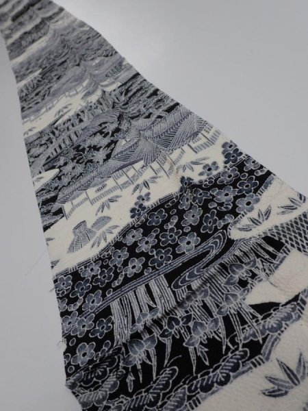 Photo1: 2Z08z60  Japanese Kimono Crepe Silk  FABRIC Scenery Black 81.1x6.7 (1)