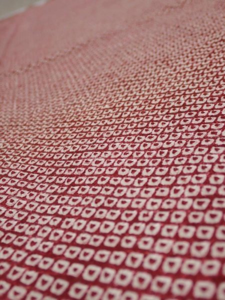 Photo1: 1W03z100  Japanese Kimono Silk  FABRIC Shibori Red-Brown 66.1x14.8 (1)