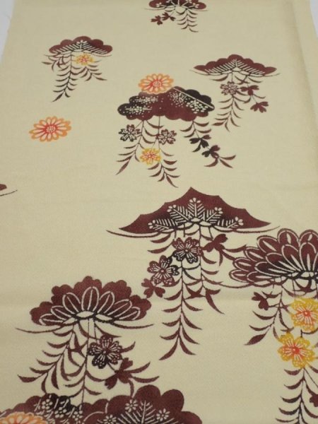 Photo1: 2F02z70  Japanese Kimono Crepe Silk  FABRIC Kyo-bingata Light Straw 42.1x14.2 (1)