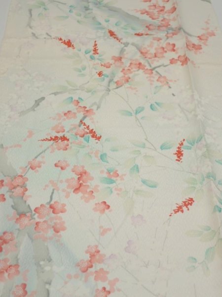 Photo1: 2R04z80  Japanese Kimono Silk  FABRIC Plum tree Off-white 63.0x14.6 (1)