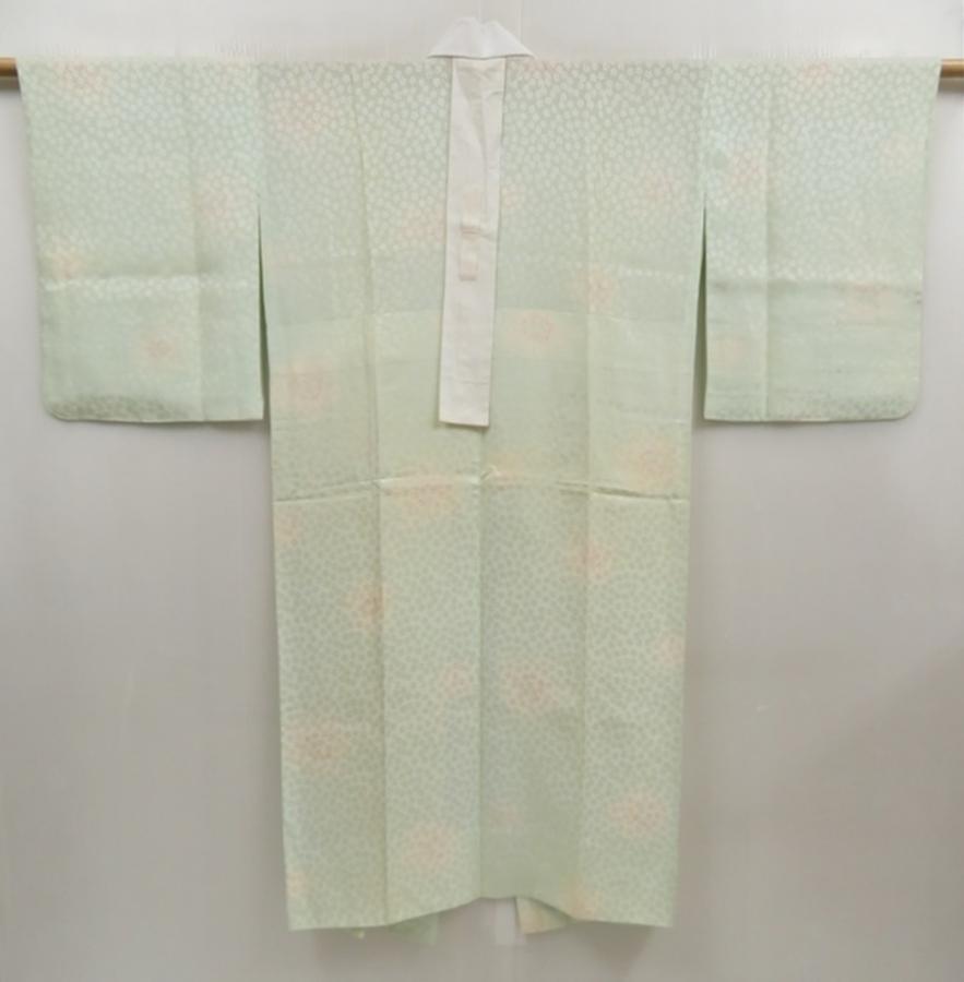 5003T01z510  Japanese Kimono Silk JUBAN Sakura Soft green